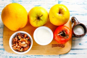 Фруктовый салат с йогуртом