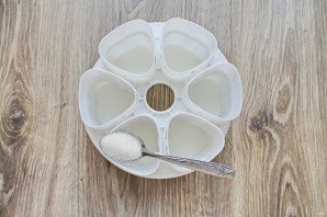 Йогурт в мультиварке на кефире