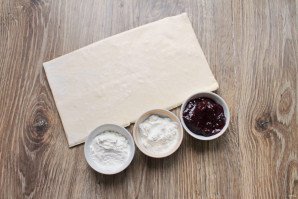 Конвертики с джемом из черной смородины