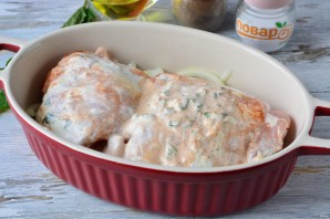 Курица с мятой в духовке