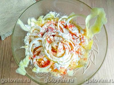 Куриные голени с овощной стружкой из кабачков Куриные голени с овощной стружкой из кабачков