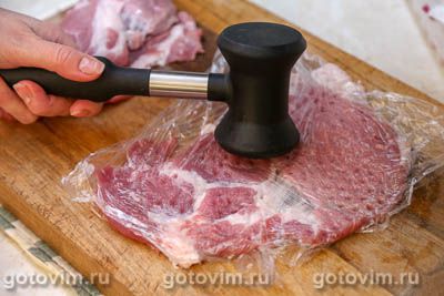 Мясные рулетики с бананами