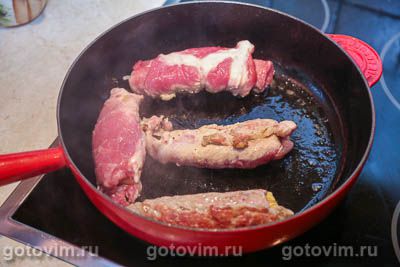 Мясные рулетики с бананами
