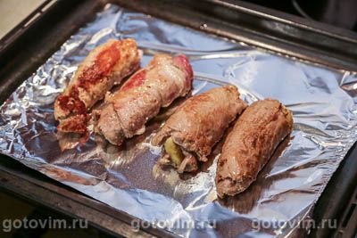 Мясные рулетики с бананами