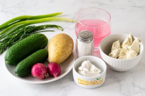 Окрошка на розовом квасе Окрошка на розовом квасе