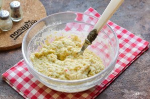 Оладьи из кабачков с крабовыми палочками