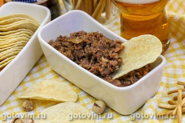 Паштет из фасоли с жареным беконом Паштет из фасоли с жареным беконом