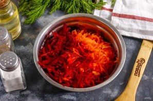 Рыба в свекольном маринаде