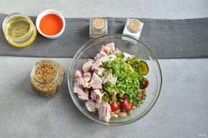 Салат без майонеза с курицей