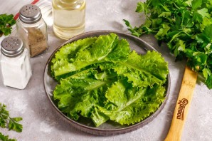 Салат с грушей и беконом