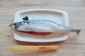 Скумбрия с брокколи в духовке