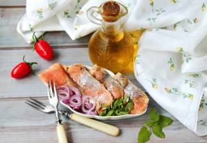 Соленая горбуша с коньяком