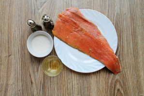 Соленая горбуша с коньяком