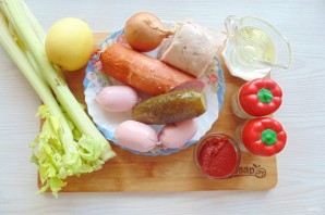 Солянка с сельдереем