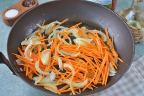 Свиное сердце с фасолью и грибами