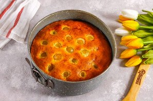 Творожный пирог с виноградом