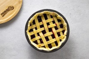 Вегетарианский пирог с вишней