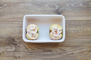 Запеченные яблоки с рикоттой