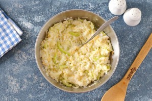 Запеканка из кабачков с рисом и фрикадельками