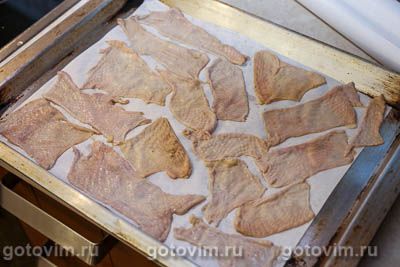 Чипсы из куриной кожи