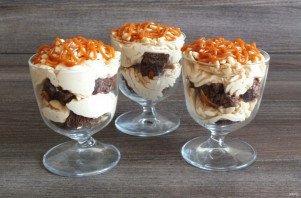 Десерт "Сникерс"