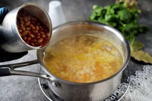 Фасолевый суп с кинзой Фасолевый суп с кинзой