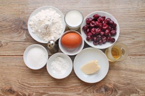 Флан с вишней