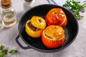 Яблоки фаршированные печенью