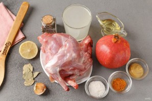 Кролик с гранатом