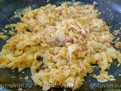 Македонская сельска тава или мясо, тушенное с луком в глиняном горшке (SELSKA TAVA) Македонская сельска тава или мясо, тушенное с луком в глиняном горшке (SELSKA TAVA)