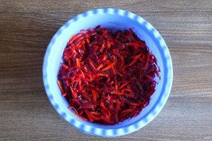 Маринованная свекла с морковью быстрого приготовления