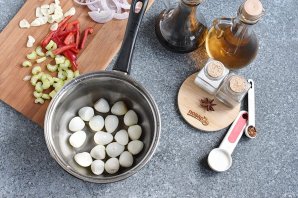 Маринованные перепелиные яйца