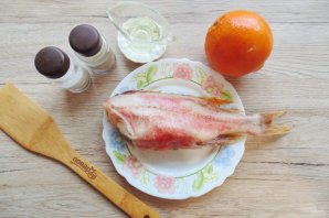 Окунь с апельсином в духовке