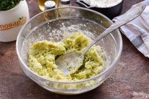 Оладьи из брокколи и кабачков Оладьи из брокколи и кабачков