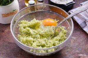 Оладьи из брокколи и кабачков Оладьи из брокколи и кабачков