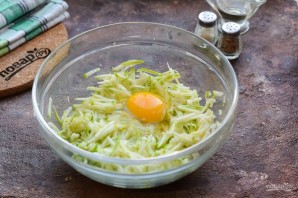 Оладьи из кабачков с гречневой мукой