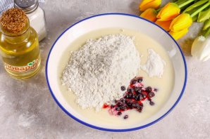 Оладьи на кефире с черникой