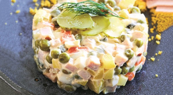 Оливье с окороком или карбонадом, пошаговый рецепт с фото Оливье с окороком или карбонадом, пошаговый рецепт с фото