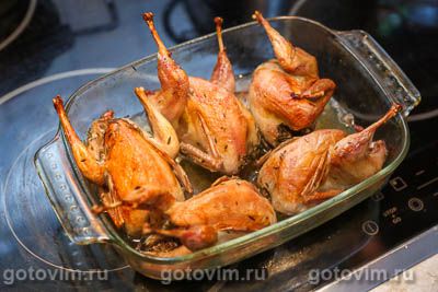 Оливье с перепелками и перепелиными яйцами