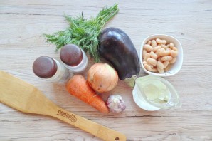 Паштет из фасоли с баклажанами