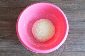 Пирожки с яблоками в мультиварке