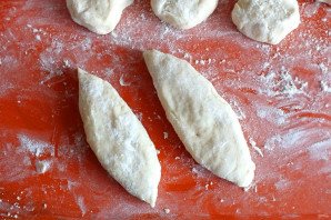 Пирожки с яблоками в мультиварке