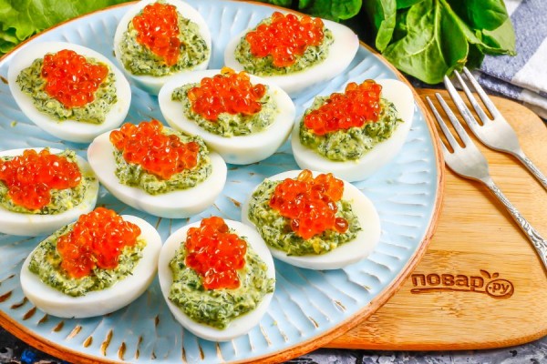 Просто и красиво! Быстрые закуски с икрой для новогоднего стола        