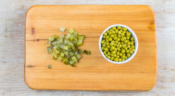 Салат Оливье классический советский, пошаговый рецепт с фото Салат Оливье классический советский, пошаговый рецепт с фото