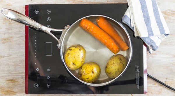 Салат Оливье классический советский, пошаговый рецепт с фото Салат Оливье классический советский, пошаговый рецепт с фото