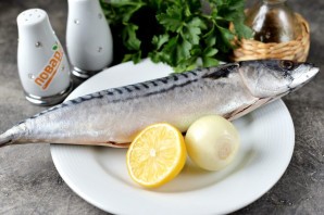 Скумбрия с петрушкой в духовке