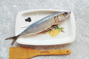 Скумбрия в духовке с розмарином