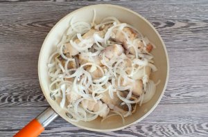 Судак в омлете