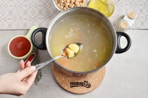 Суп из нута с копченостями