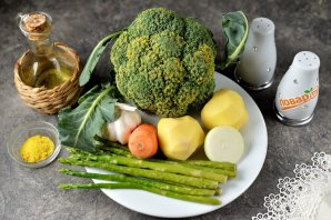 Суп-пюре из спаржи и брокколи Суп-пюре из спаржи и брокколи